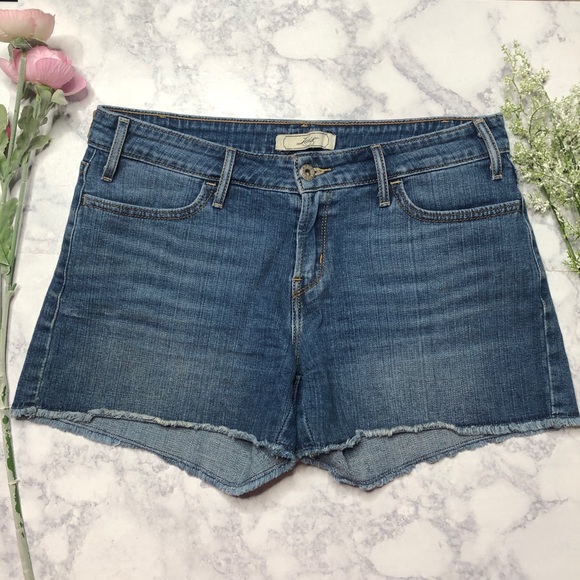 Levi's Pants - 3 for $25 Levi's Vintage Cutoff Jean Shorts  Sz 6